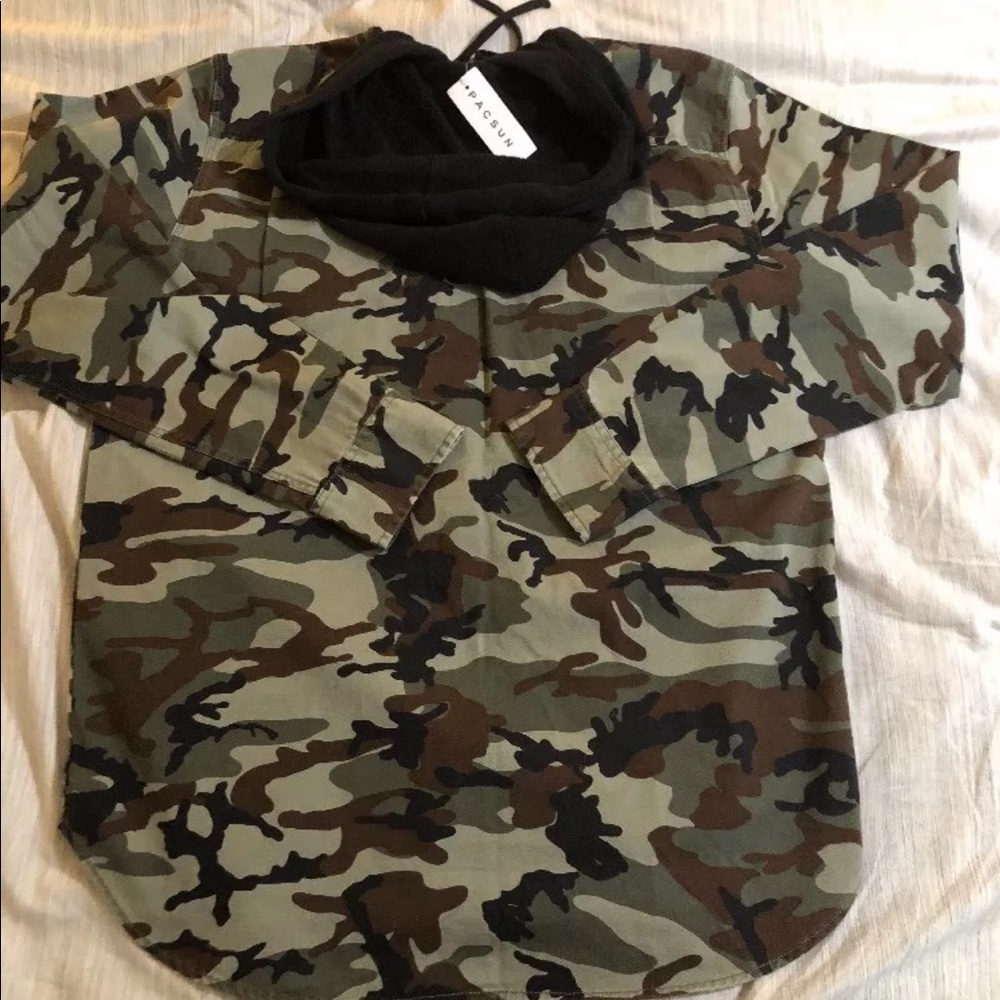 Pacsun Camo Hooded long sleeve button up shirt - Picture 6 of 7